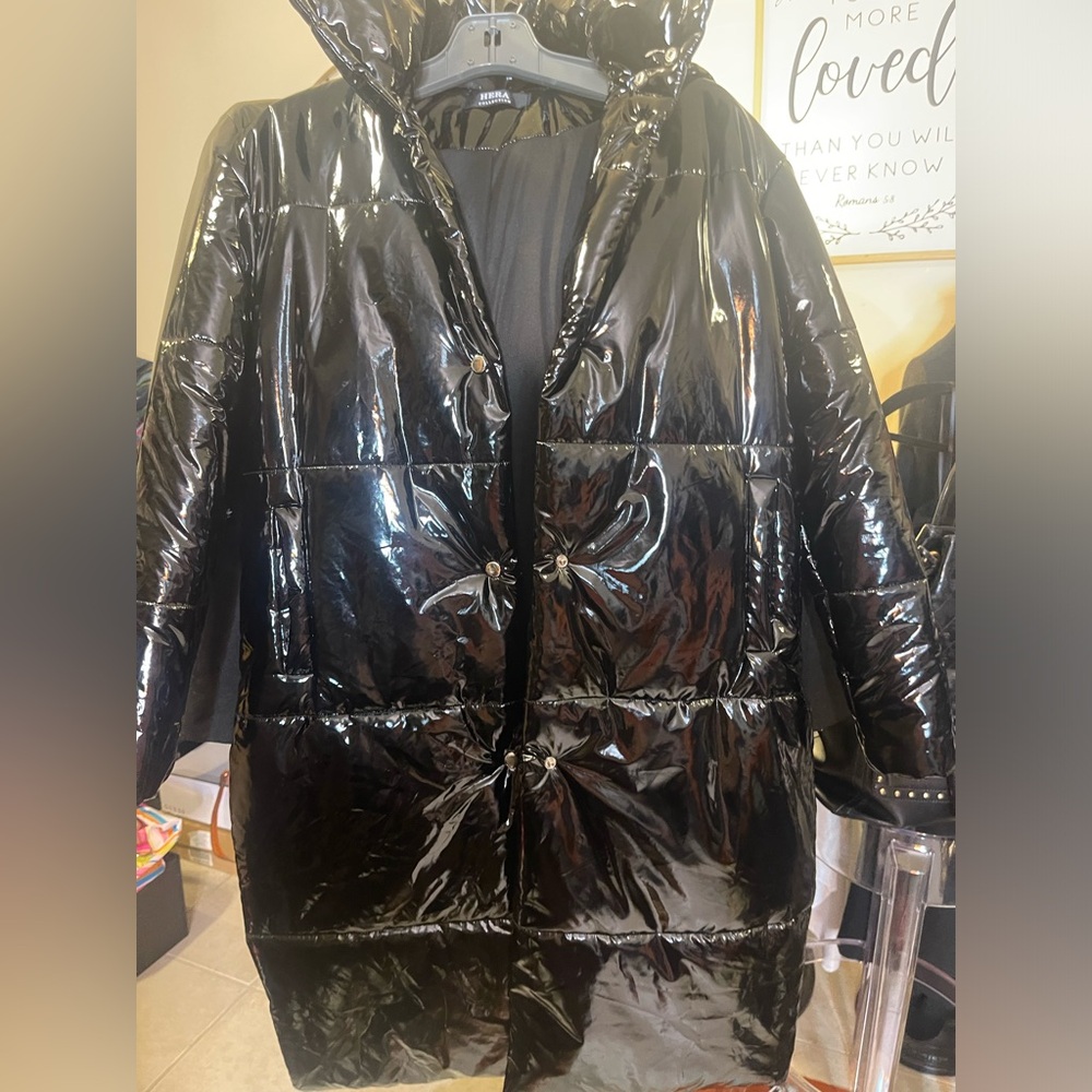Hera Collection Puffer. Euc - image 2